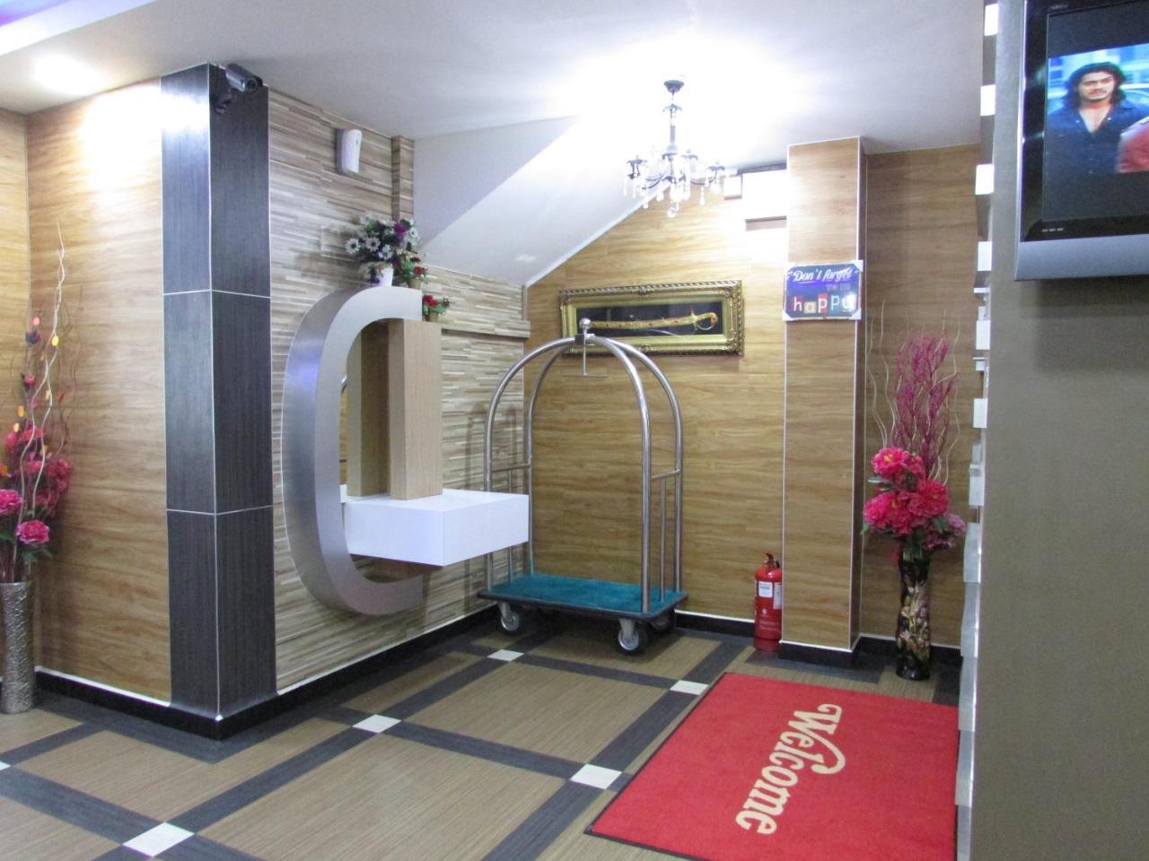 Safari Hotel Ampang Kültér fotó